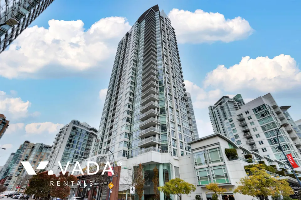 Aquarius I in Yaletown - 1 Bedroom Apartment For Rent in Vancouver at 1707 - 1199 Marinaside Crescent, Vancouver, BC