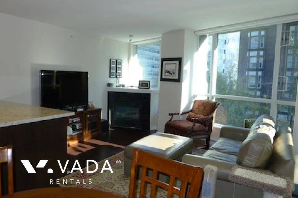 Classico in Coal Harbour - 2 Bedroom Apartment For Rent in Vancouver at 601 - 1328 West Pender Street, Vancouver, BC