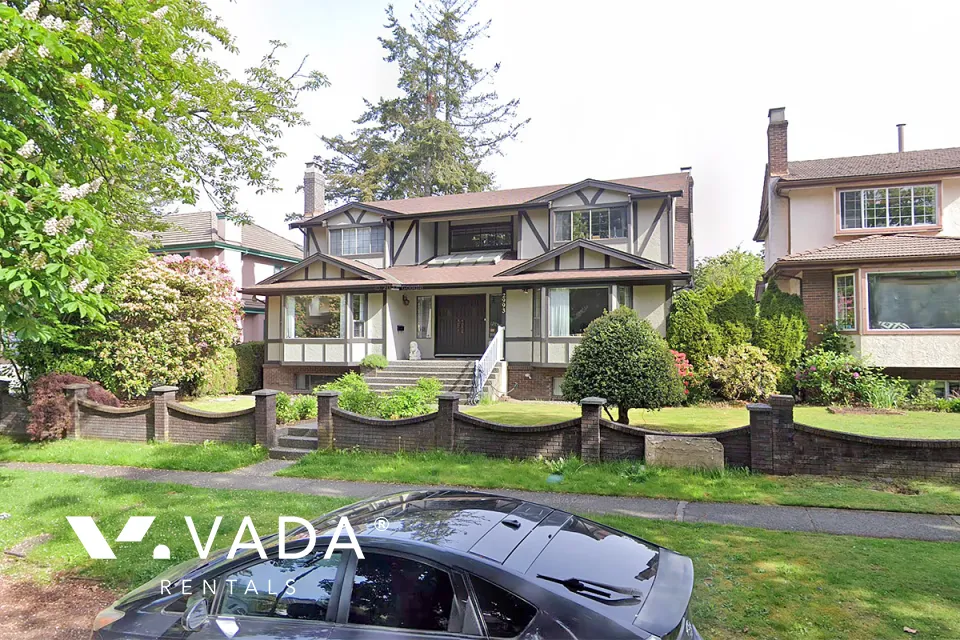 Dunbar - 6 Bedroom House For Rent in Vancouver at 2993 West 36th Avenue, Vancouver, BC