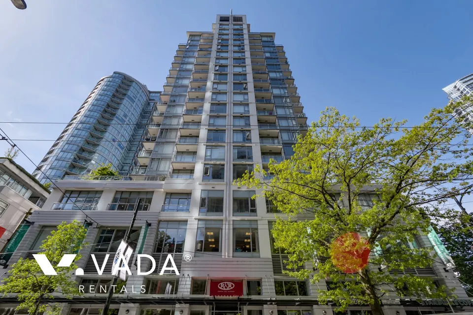 R&amp;R Robson &amp; Richards in Downtown - 2 Bedroom Apartment For Rent in Vancouver at 1001 - 480 Robson Street, Vancouver, BC, V6B 1S1