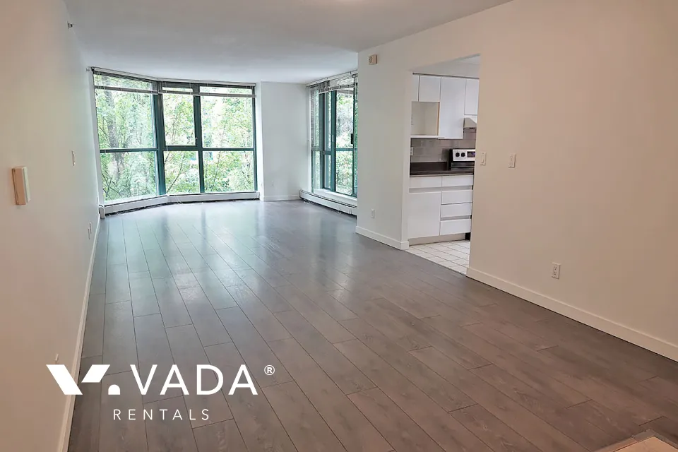 Parkview Tower in Yaletown - 2 Bedroom Apartment For Rent in Vancouver at 302 - 289 Drake Street, Vancouver, BC