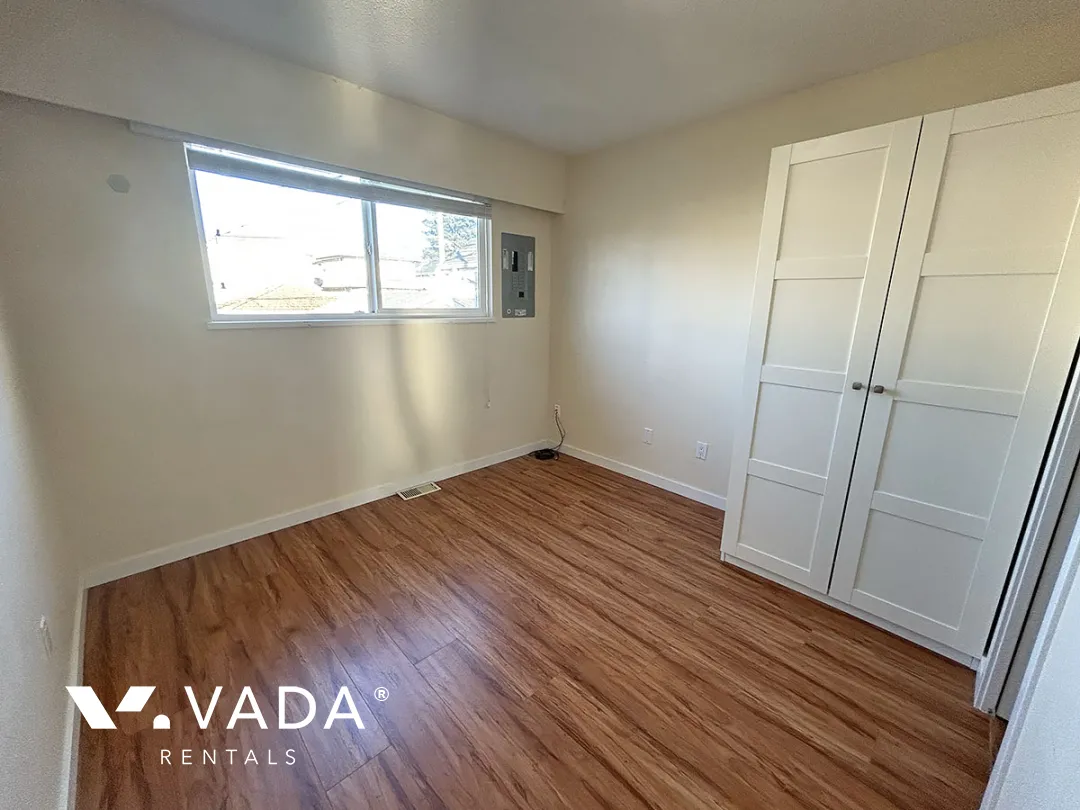 Marpole - 3 Bedroom House (Upper Level) For Rent in Vancouver at 8407 Osler Street, Vancouver, BC