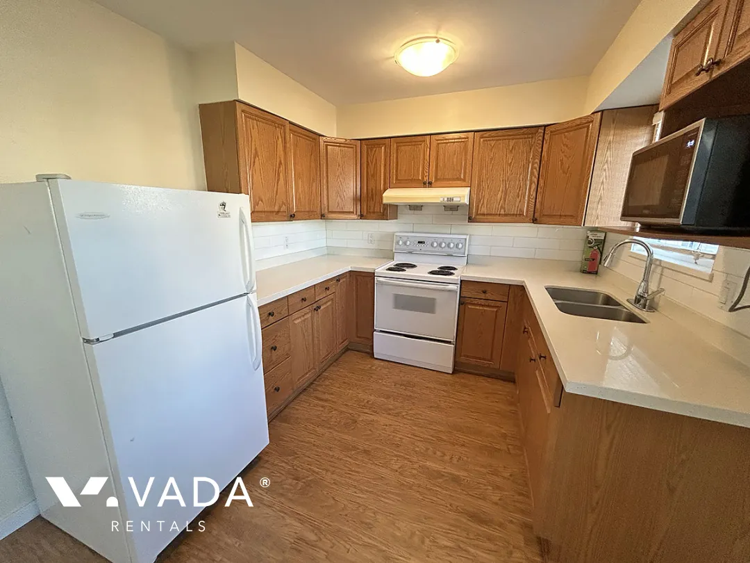 Marpole - 3 Bedroom House (Upper Level) For Rent in Vancouver at 8407 Osler Street, Vancouver, BC