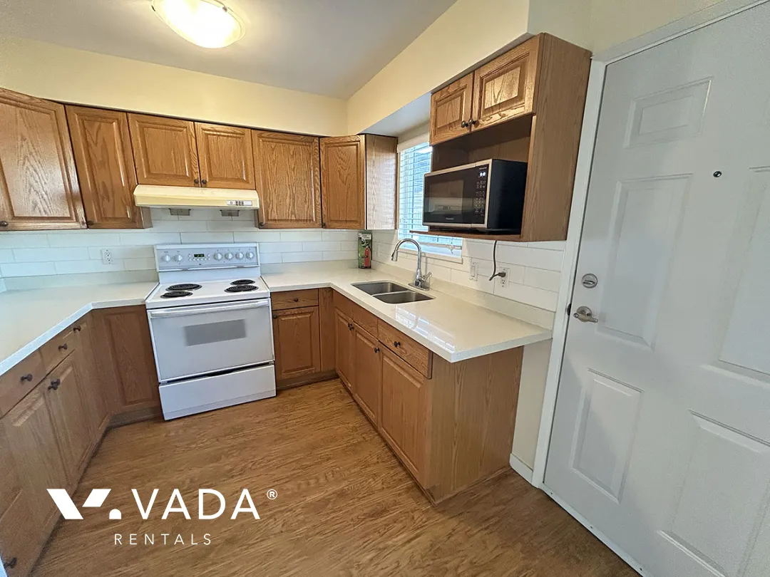 Marpole - 3 Bedroom House (Upper Level) For Rent in Vancouver at 8407 Osler Street, Vancouver, BC