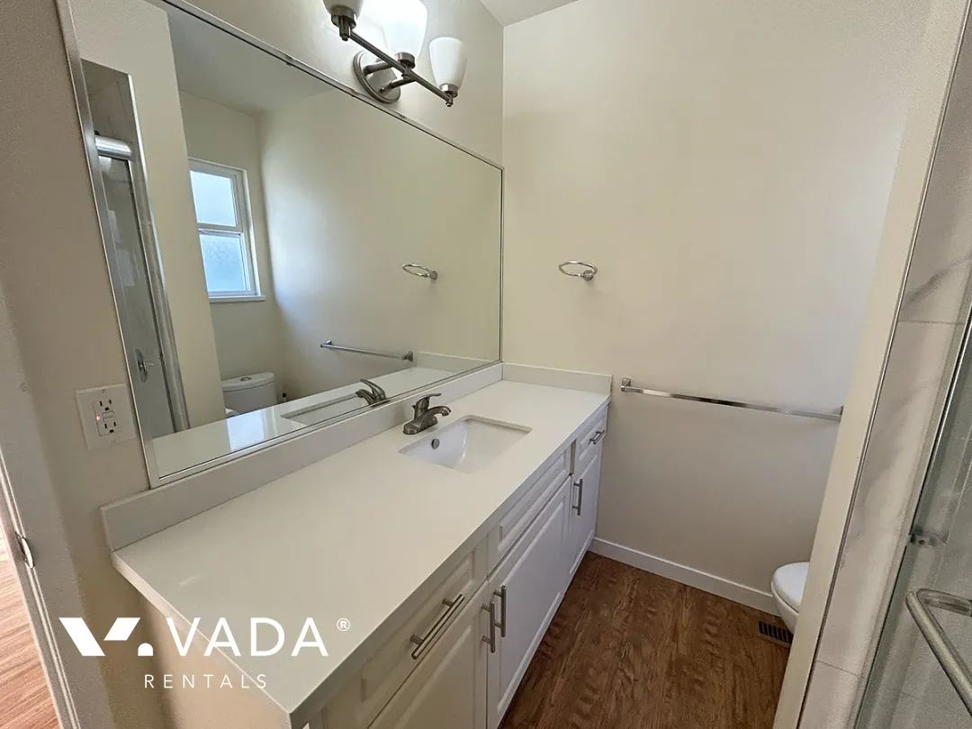 Marpole - 3 Bedroom House (Upper Level) For Rent in Vancouver at 8407 Osler Street, Vancouver, BC