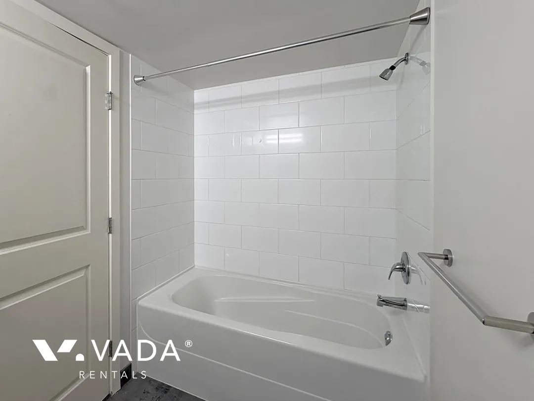 Oscar in Yaletown - 1 Bedroom Apartment For Rent in Vancouver at 607 - 1295 Richards Street, Vancouver, BC, V6B 1B7