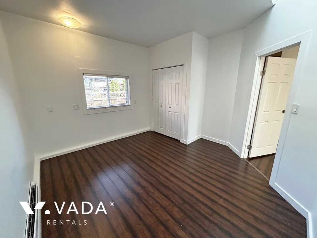 Queensborough - 1 Bedroom Coach House For Rent in New Westminster at 367 Fenton Street, New Westminster, BC, V3M 5J1