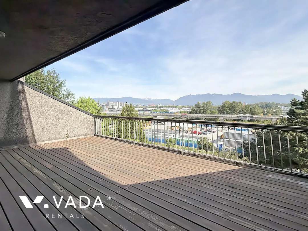 Pacific Terraces in Mount Pleasant East - 1 Bedroom Apartment For Rent in Vancouver at 709 - 756 Great Northern Way, Vancouver, BC, V5T 1E4