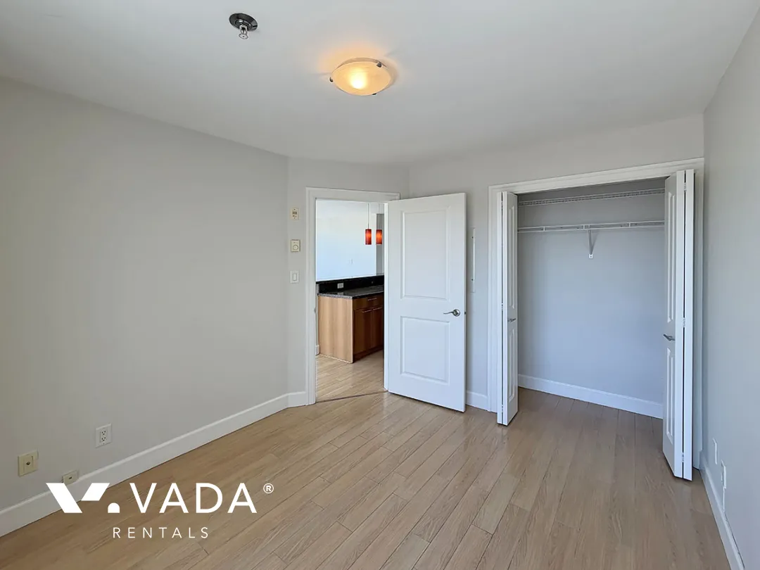 City View Terraces in Commercial Drive - 2 Bedroom Apartment For Rent in Vancouver at 402 - 1718 Venables Street, Vancouver, BC, V5L 2H4
