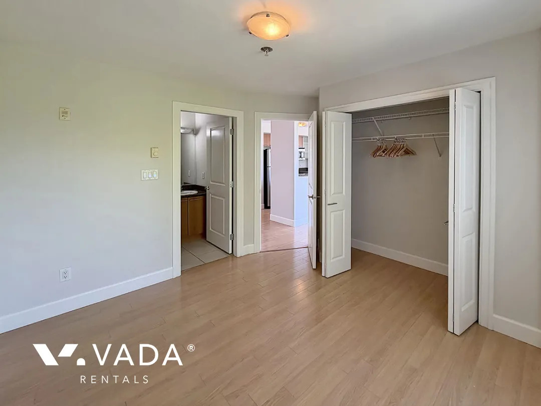 City View Terraces in Commercial Drive - 2 Bedroom Apartment For Rent in Vancouver at 402 - 1718 Venables Street, Vancouver, BC, V5L 2H4