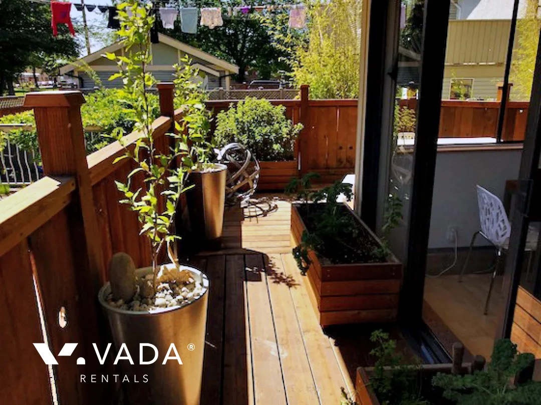 Frances Place in Commercial Drive - 1 Bedroom Apartment For Rent in Vancouver at 105 - 1622 Frances Street, Vancouver, BC