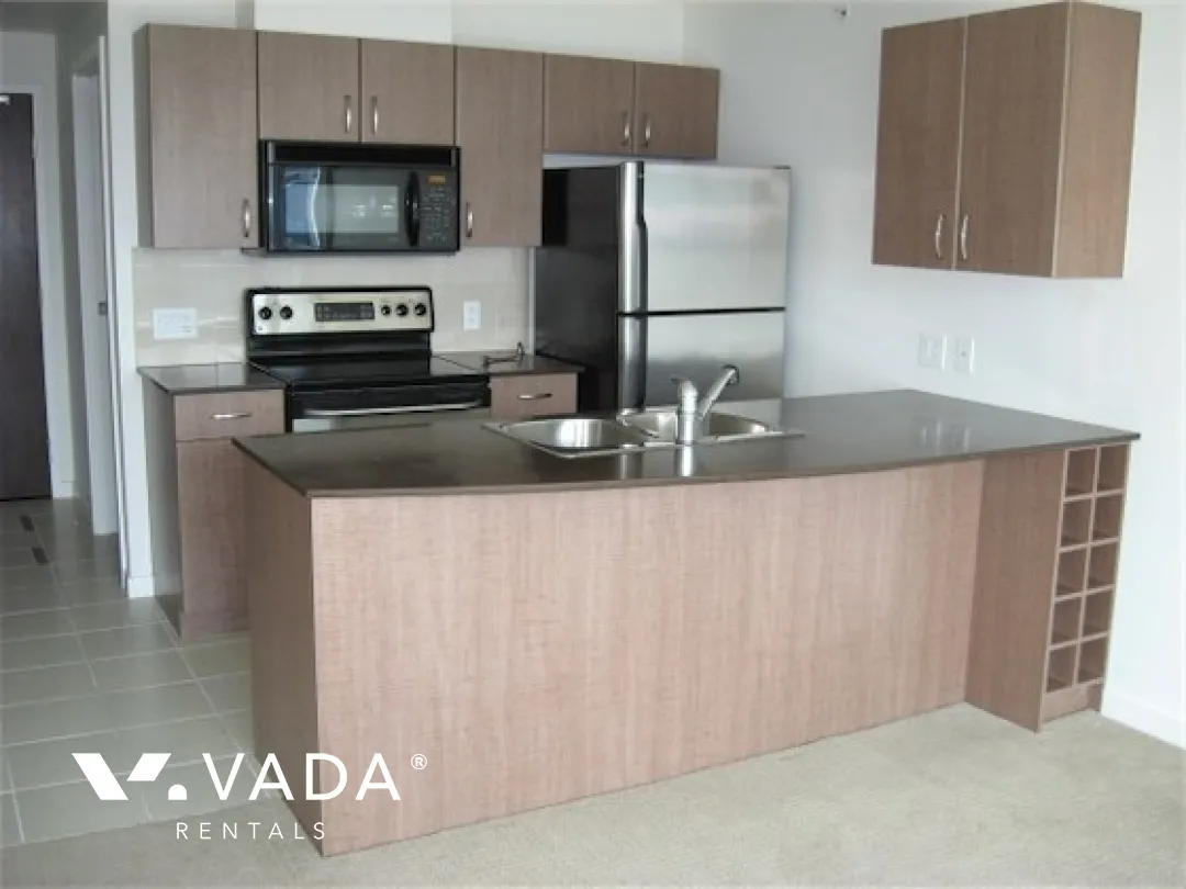 Hudson in Downtown - Studio For Rent in Vancouver at 912 - 610 Granville Street, Vancouver, BC