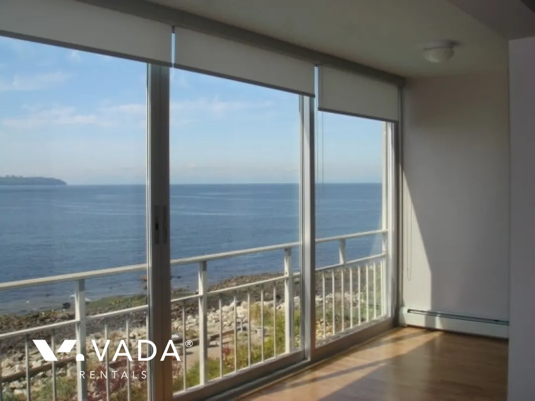 Seastrand in Dundarave - Studio For Rent in West Vancouver at 302 - 150 24th Street, West Vancouver, BC