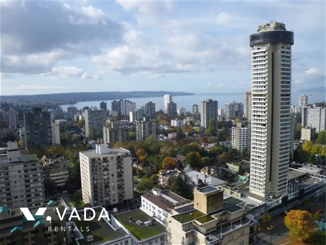 Emerald West in Downtown - 3 Bedroom Apartment For Rent in Vancouver at 2601 - 717 Jervis Street, Vancouver, BC