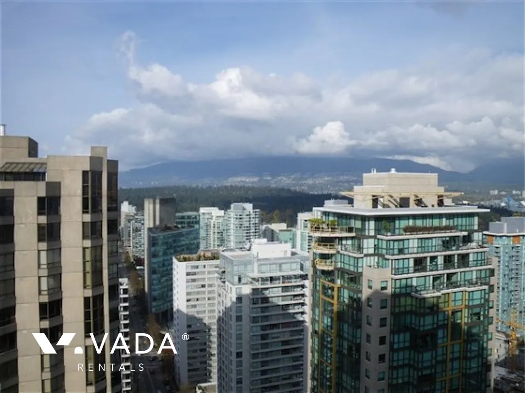 Emerald West in Downtown - 3 Bedroom Apartment For Rent in Vancouver at 2601 - 717 Jervis Street, Vancouver, BC