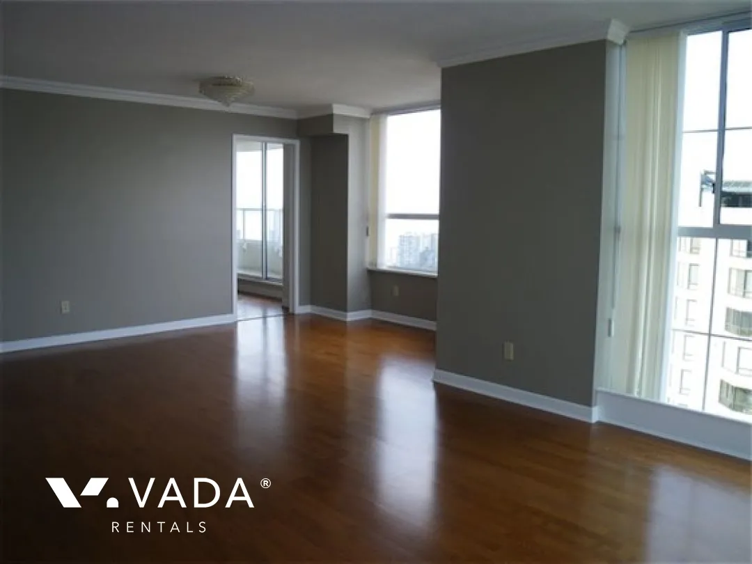 Emerald West in Downtown - 3 Bedroom Apartment For Rent in Vancouver at 2601 - 717 Jervis Street, Vancouver, BC