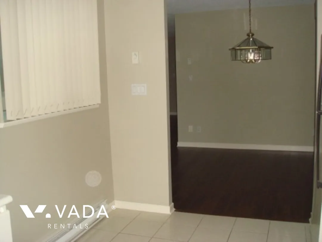 Jervis Court in The West End - 2 Bedroom Apartment For Rent in Vancouver at 602 - 789 Jervis Street, Vancouver, BC