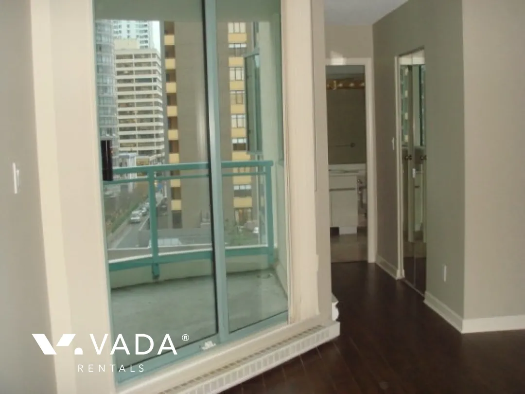 Jervis Court in The West End - 2 Bedroom Apartment For Rent in Vancouver at 602 - 789 Jervis Street, Vancouver, BC