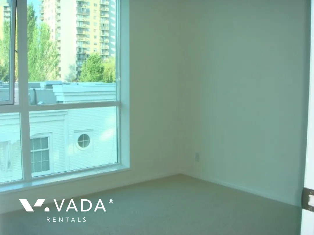 Esplanade West at The Pier in Lower Lonsdale - 2 Bedroom Apartment For Rent in North Vancouver at 802 - 168 East Esplanade, North Vancouver, BC