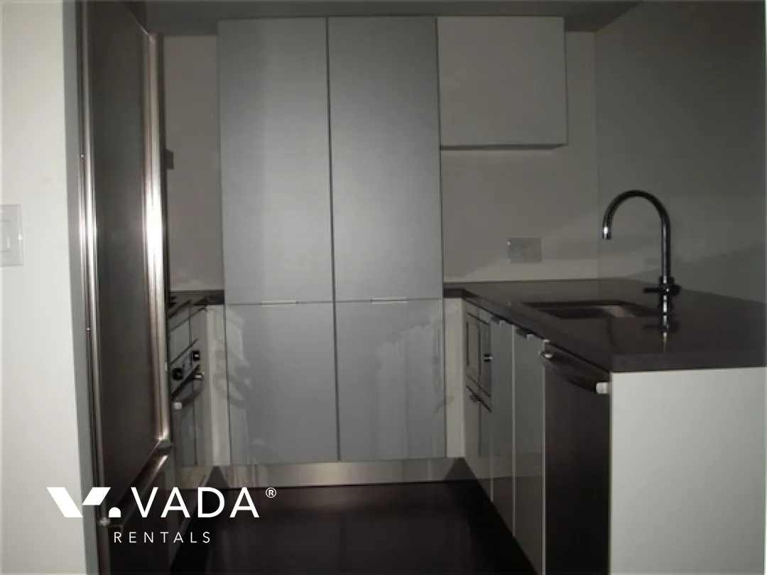 LHermitage in Downtown - 1 Bedroom Apartment For Rent in Vancouver at 1102 - 788 Richards Street, Vancouver, BC