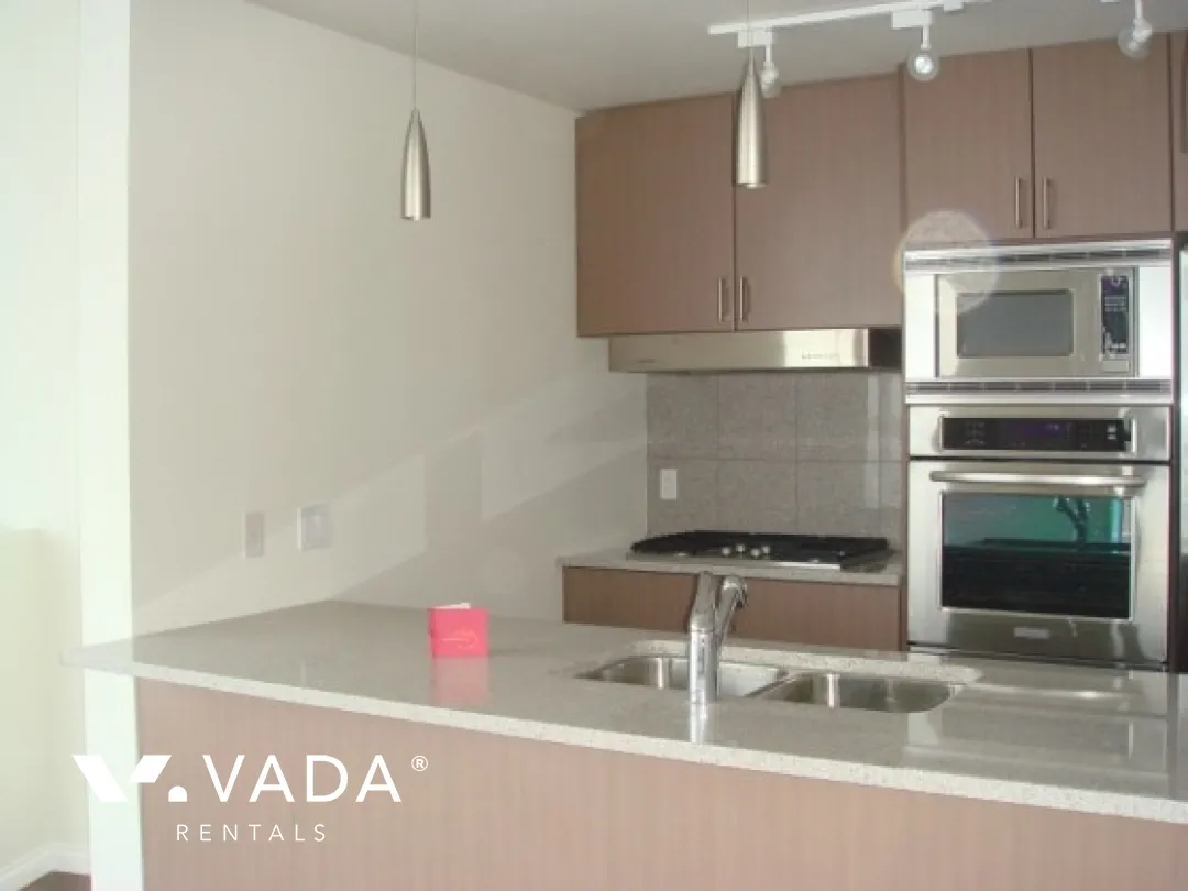 Ritz in Coal Harbour - 3 Bedroom Apartment For Rent in Vancouver at 3204 - 1211 Melville Street, Vancouver, BC