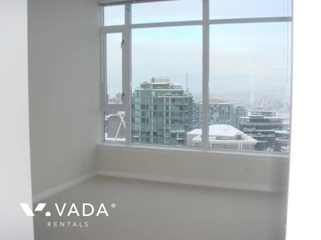 Ritz in Coal Harbour - 3 Bedroom Apartment For Rent in Vancouver at 3204 - 1211 Melville Street, Vancouver, BC