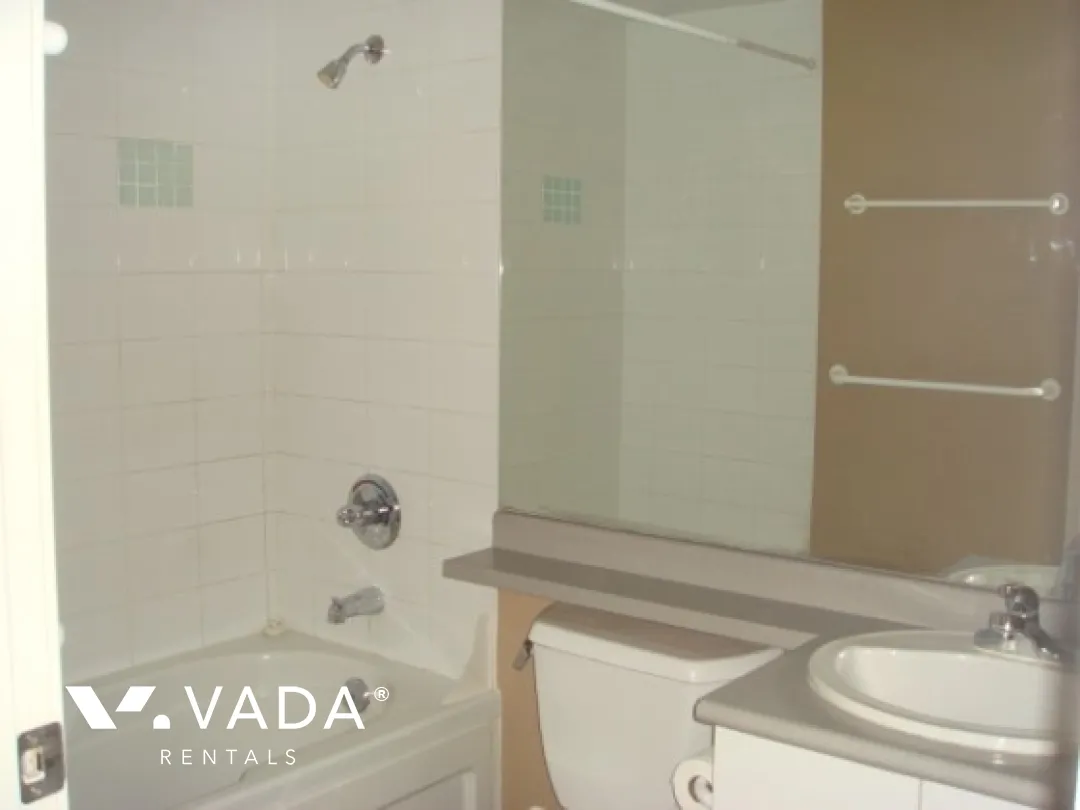 Harbourside Park in Coal Harbour - 1 Bedroom Apartment For Rent in Vancouver at 588 Broughton Street, Vancouver, BC