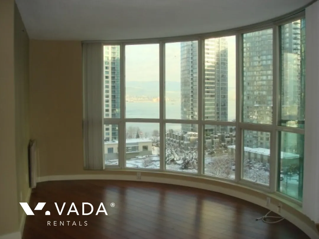 Harbourside Park in Coal Harbour - 1 Bedroom Apartment For Rent in Vancouver at 588 Broughton Street, Vancouver, BC
