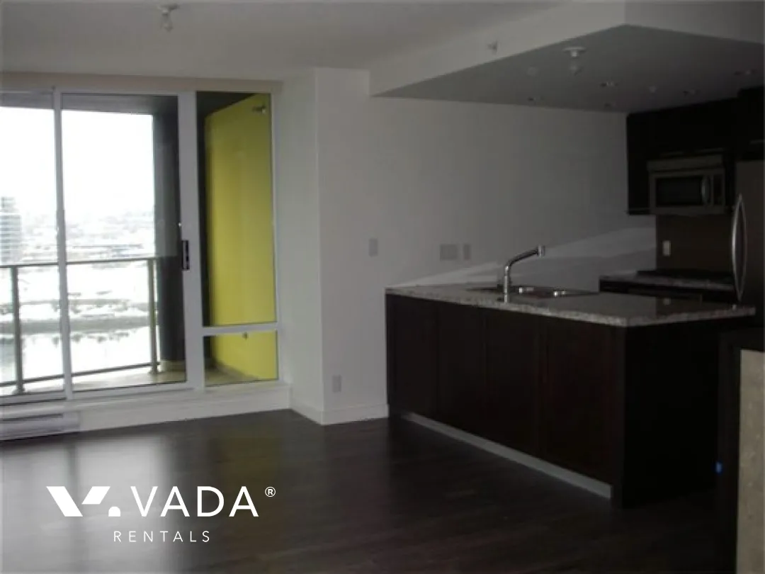 Mariner in Yaletown - 2 Bedroom Apartment For Rent in Vancouver at 902 - 918 Cooperage Way, Vancouver, BC
