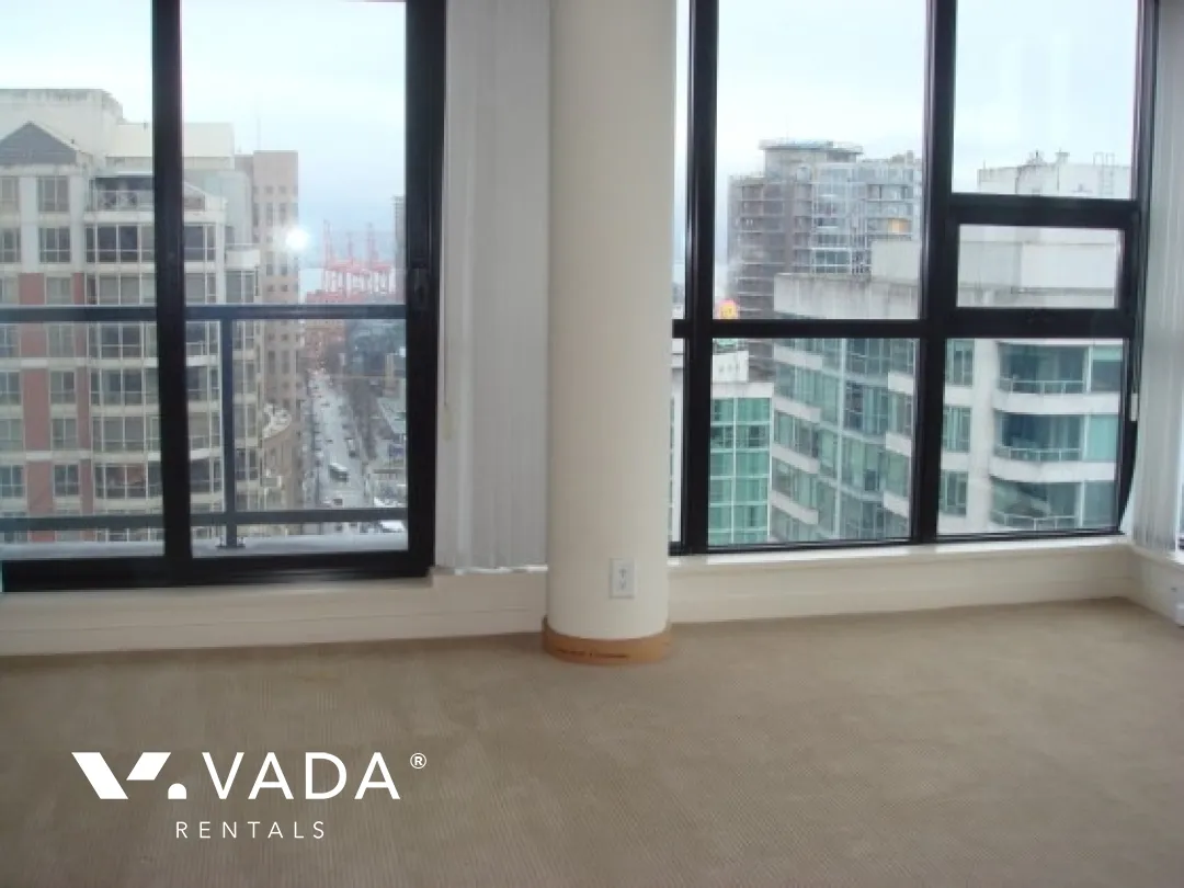 Yaletown Park in Yaletown - 2 Bedroom Apartment For Rent in Vancouver at 3002 - 909 Mainland Street, Vancouver, BC