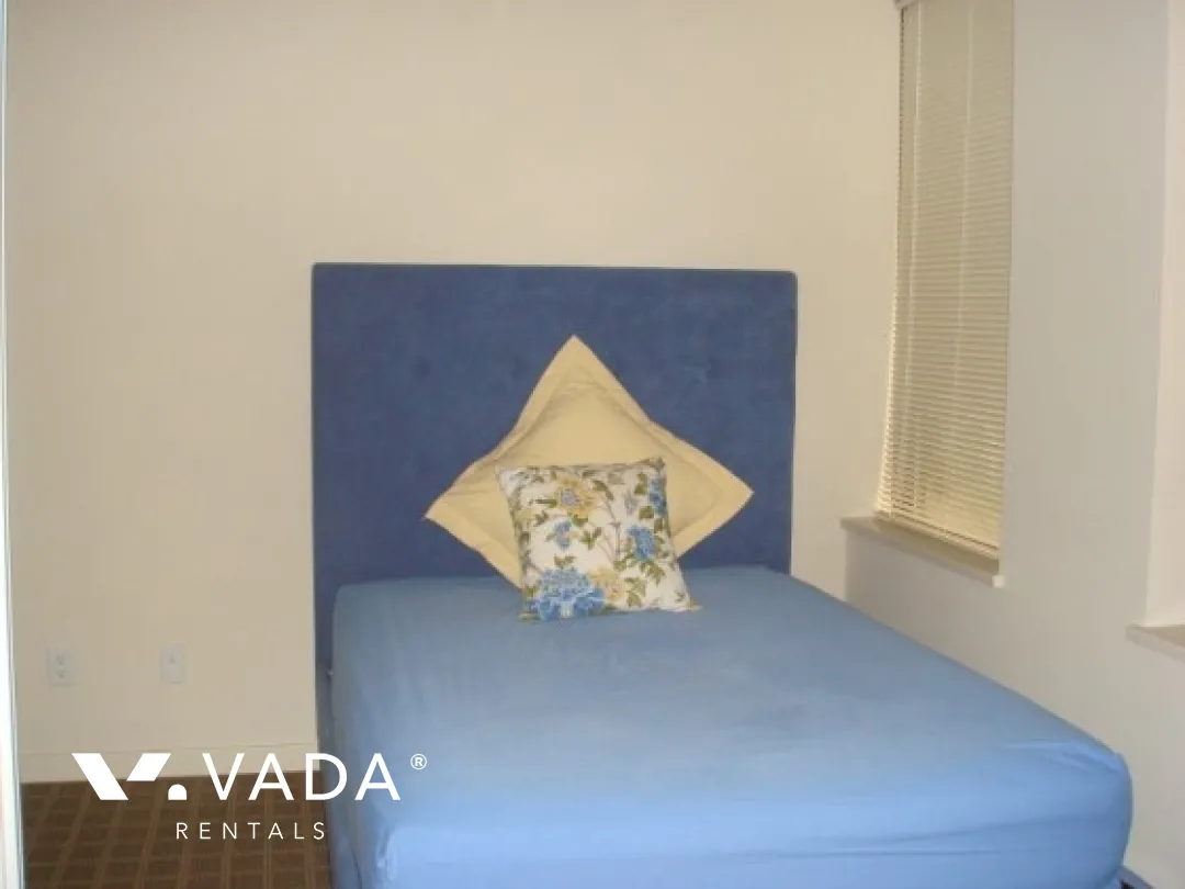 Qube in Coal Harbour - 1 Bedroom Apartment For Rent in Vancouver at 415 - 1333 West Georgia Street, Vancouver, BC