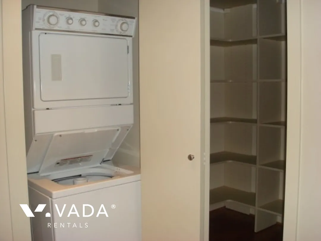 Qube in Coal Harbour - 1 Bedroom Apartment For Rent in Vancouver at 415 - 1333 West Georgia Street, Vancouver, BC