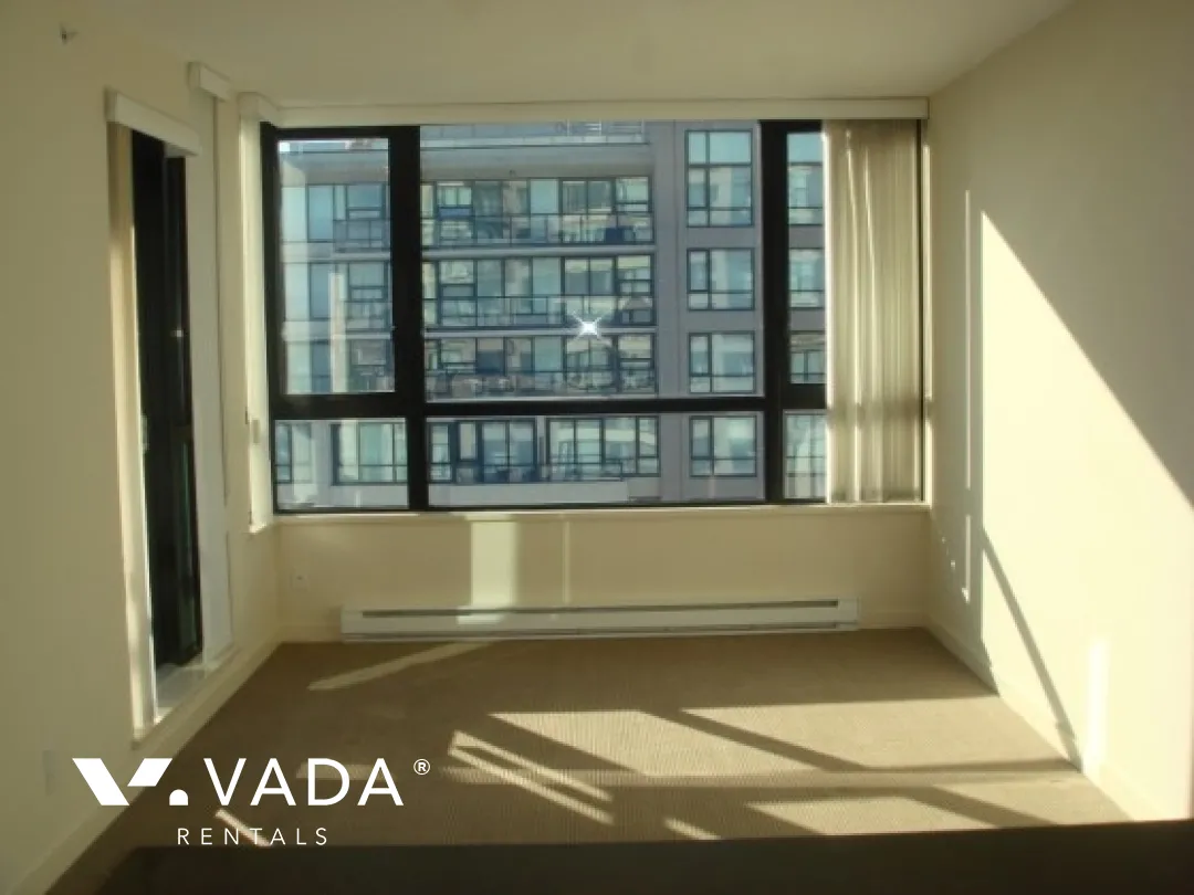 Yaletown Park in Yaletown - 1 Bedroom Apartment For Rent in Vancouver at 2805 - 909 Mainland Street, Vancouver, BC