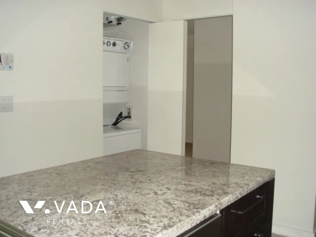 Mariner in Yaletown - 1 Bedroom Apartment For Rent in Vancouver at 507 - 918 Cooperage Way, Vancouver, BC