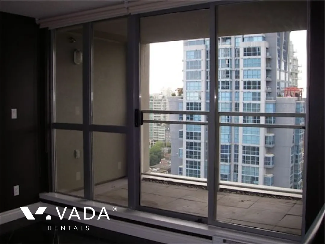 Metropolis in Downtown - 2 Bedroom Loft For Rent in Vancouver at 2203 - 1238 Richards Street, Vancouver, BC