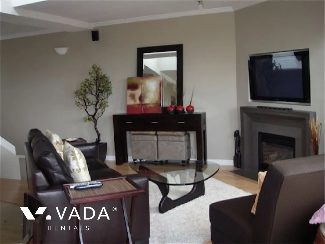 La Fortuna in Fairview - 2 Bedroom Townhouse For Rent in Vancouver at 201 - 788 West 8th Avenue, Vancouver, BC
