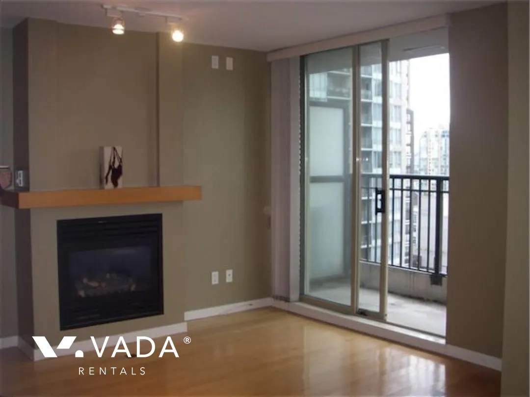 Mondrian in Downtown - Studio For Rent in Vancouver at 1201 - 989 Richards Street, Vancouver, BC