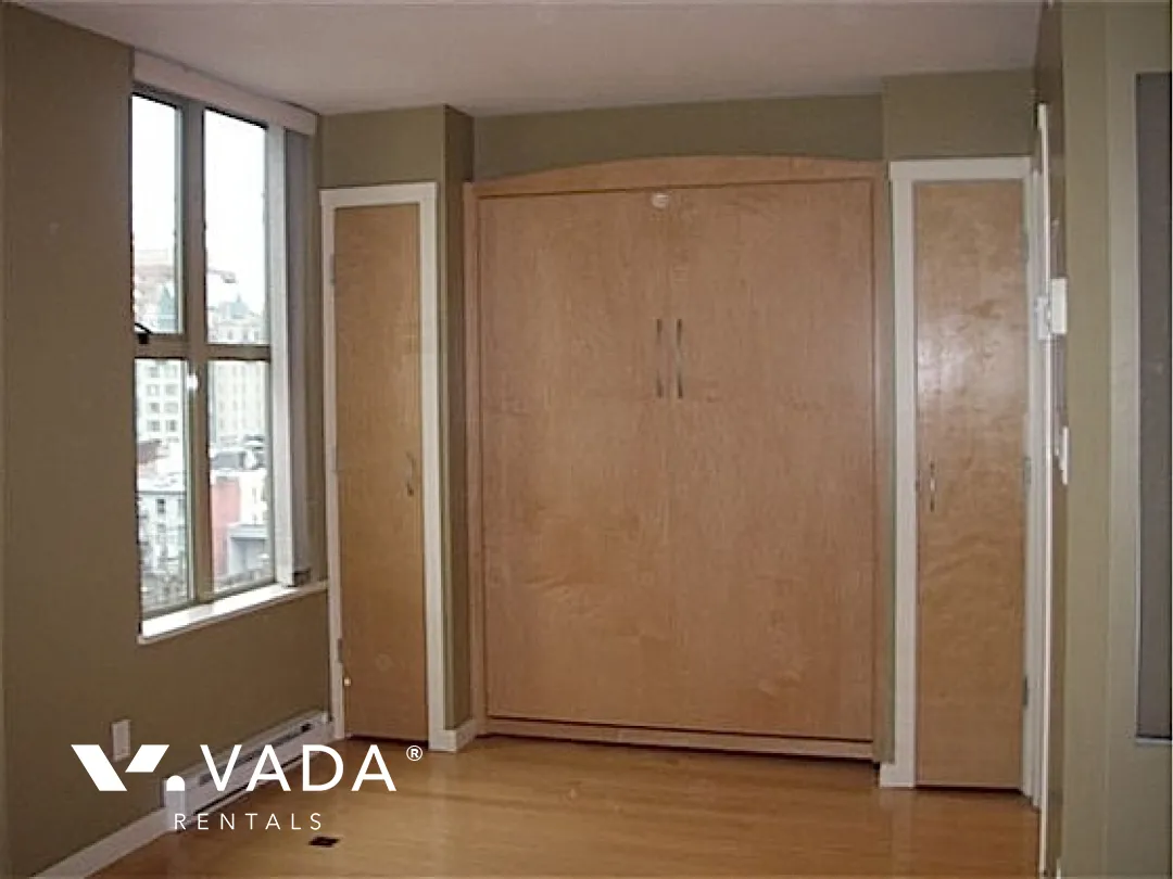 Mondrian in Downtown - Studio For Rent in Vancouver at 1201 - 989 Richards Street, Vancouver, BC