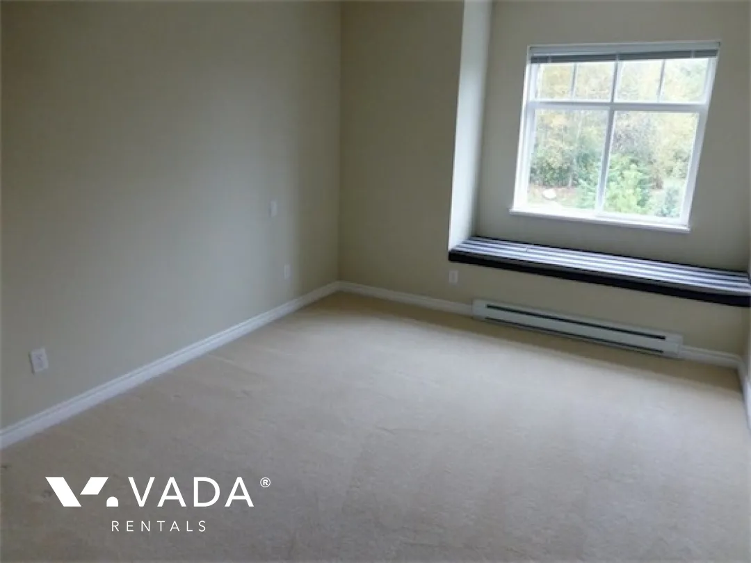 Ledgestone in South Slope - 2 Bedroom Townhouse For Rent in Burnaby at 7 - 7488 Southwynde Avenue, Burnaby, BC