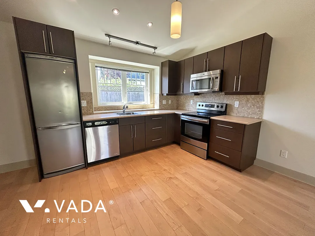 Point Grey - 2 Bedroom Laneway House For Rent in Vancouver at 4626 West 11th Avenue, Vancouver, BC, V6R 2M7