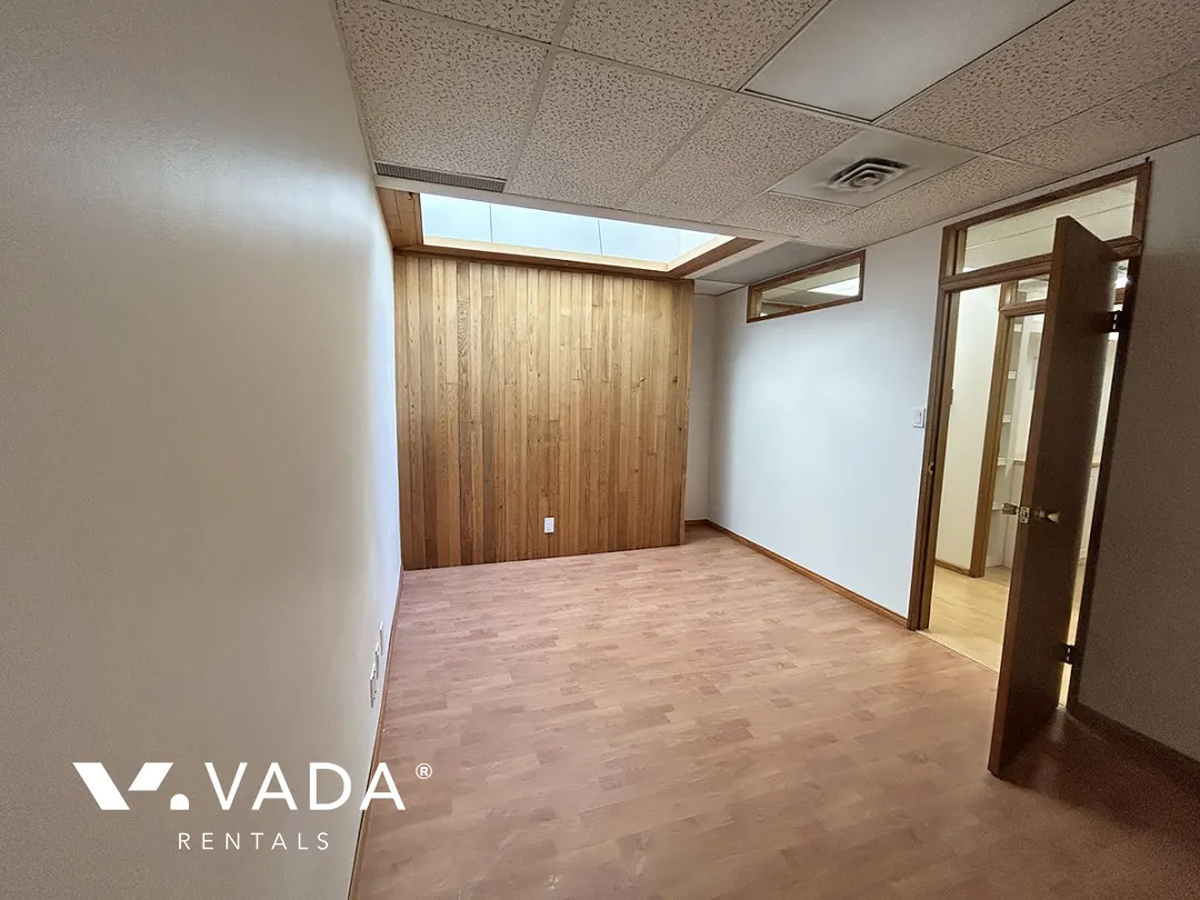 Central Lonsdale - Commercial Space For Lease in Medical Building at 204 - 135 East 15th Street, North Vancouver, BC, Canada