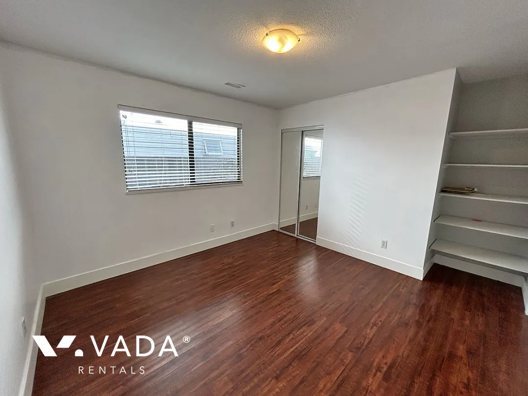 Glenwood - 2 Bedroom House (Lower Level) For Rent in Port Coquitlam at 3329B Liverpool Street, Port Coquitlam, BC, V3B 3V7