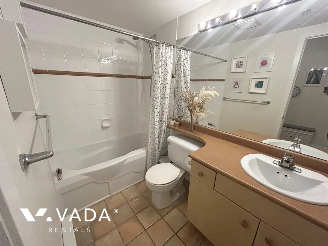 The Madison in Kitsilano - 2 Bedroom Apartment For Rent in Vancouver at 206 - 2929 West 4th Avenue, Vancouver, BC, V6K 1R3