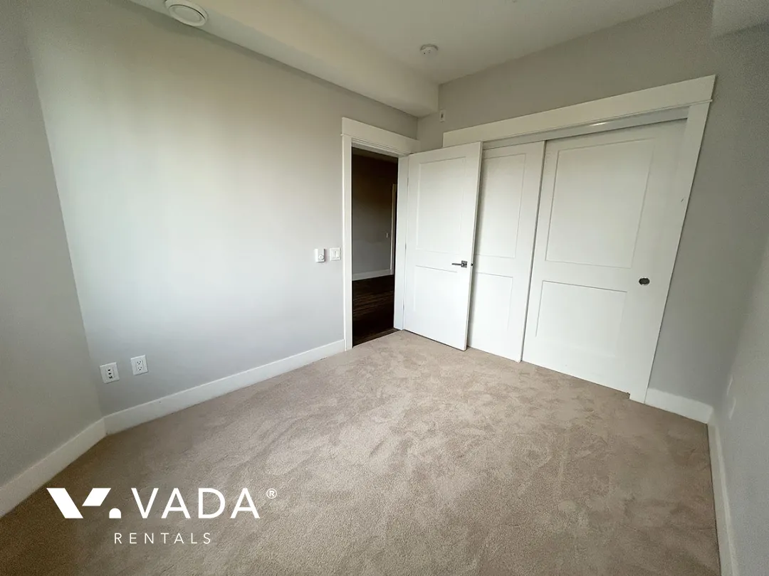 Montrose Square in Central POCO - 2 Bedroom Apartment For Rent in Port Coquitlam at 4420 - 2180 Kelly Avenue, Port Coquitlam, BC, V3C 0L1