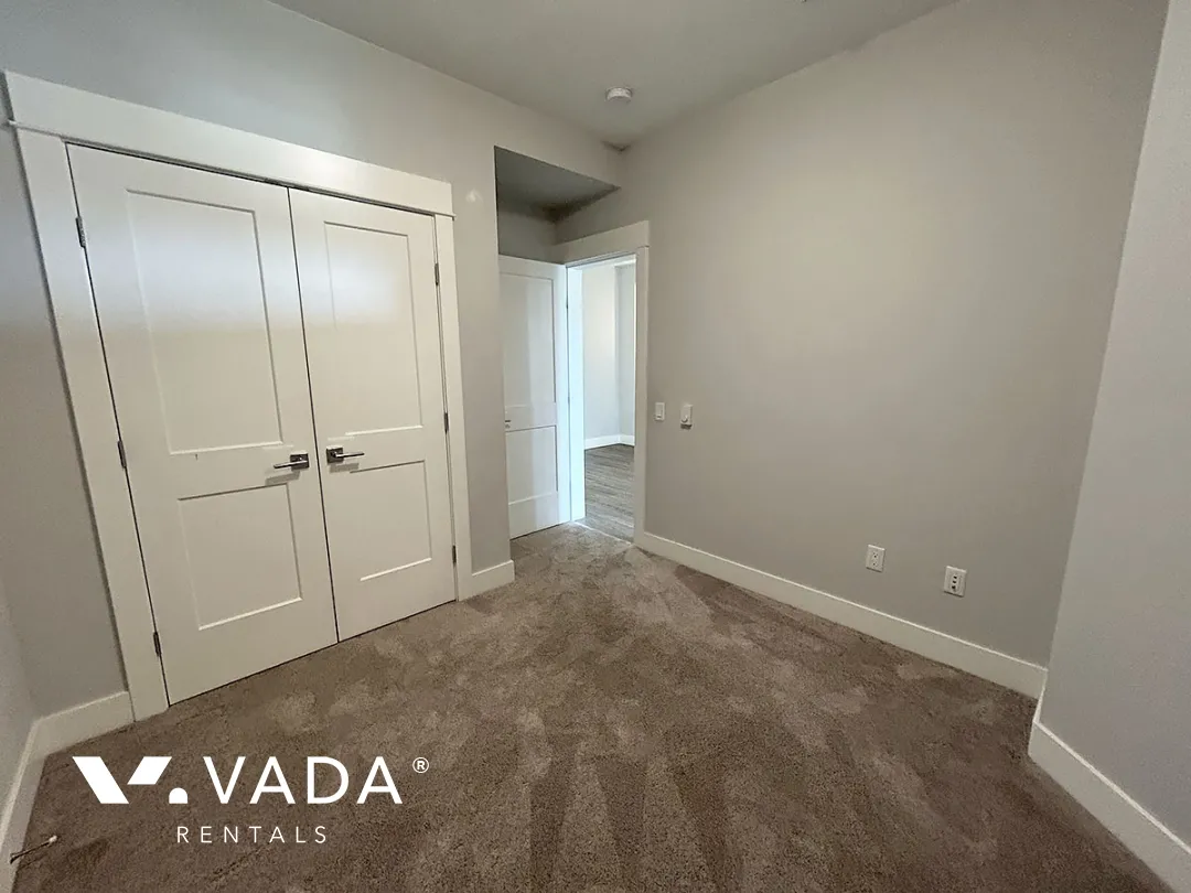 Montrose Square in Central POCO - 2 Bedroom Apartment For Rent in Port Coquitlam at 4420 - 2180 Kelly Avenue, Port Coquitlam, BC, V3C 0L1