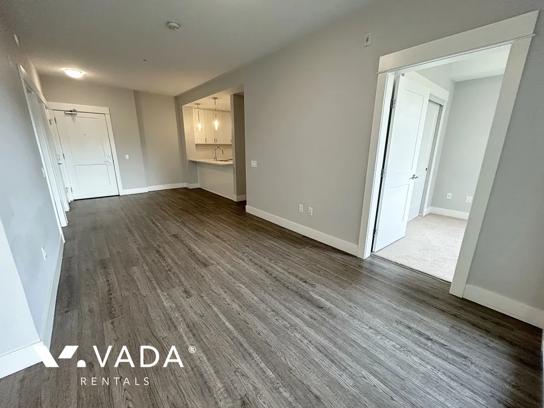 Montrose Square in Central POCO - 2 Bedroom Apartment For Rent in Port Coquitlam at 4420 - 2180 Kelly Avenue, Port Coquitlam, BC, V3C 0L1