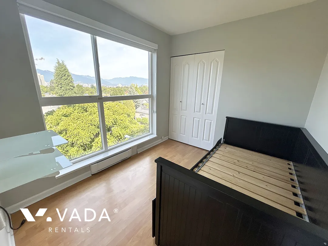 Shaughnessy Heights in South Cambie - 2 Bedroom Apartment For Rent in Vancouver at 401 - 988 West 21st Avenue, Vancouver, BC, V5Z 1Z1