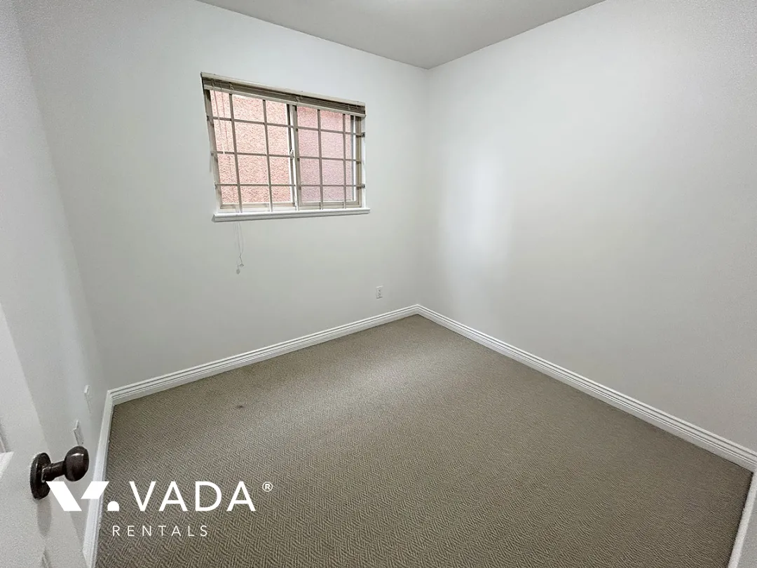 Victoria Fraserview - 2 Bedroom Garden Suite For Rent in Vancouver at 1885B East 55th Avenue, Vancouver, BC, V5P 1Z8