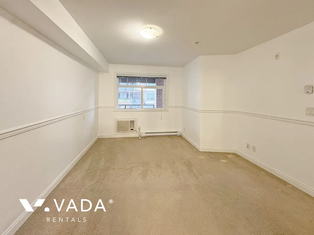 Paddington Station in Langley City - 1 Bedroom Apartment For Rent in Langley at 237 - 5660 201A Street, Langley, BC, V3A 0B4