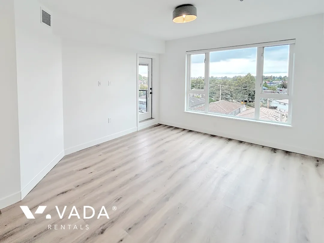 W Kingsway in Renfrew Collingwood - 1 Bedroom Apartments For Rent in Vancouver at 3068 Kingsway, Vancouver, BC, V5R 0L6